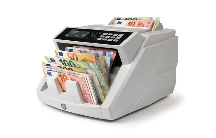 Counter for mixed banknotes